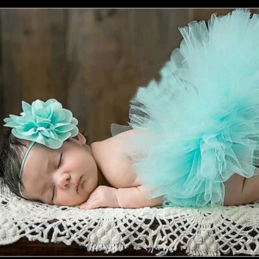 BabyGirl Tutu and Headband Set Photoshoot Outfit🎁 - Picture 2 of 4